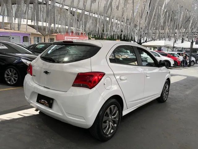 CHEVROLET ONIX JOY 1.0 BLACK EDITION FLEX 2021 - Foto 4