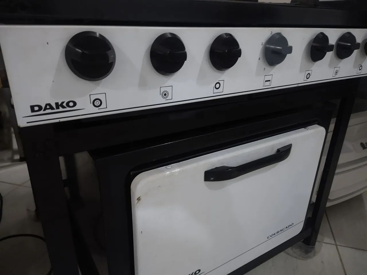 FOGAO INDUSTRIAL 04 BOCAS COM FORNO DAKO RS  980,00 - Foto 4