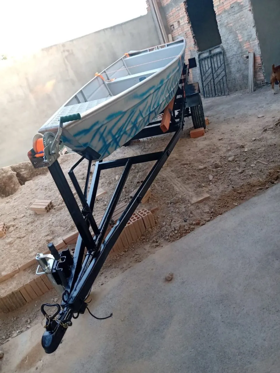 Vendo ou troco por moto ?