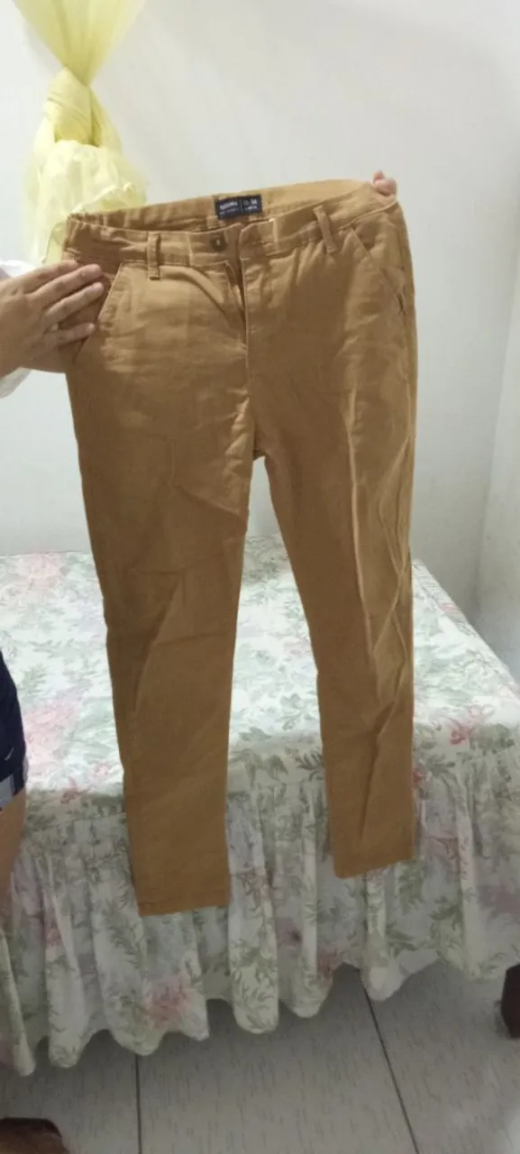 Calça Sarja Bege - Conforto e Estilo!