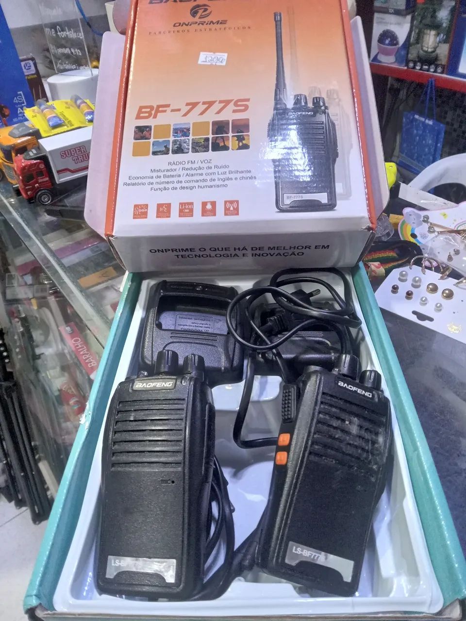 kit 2 radios cumunicadores