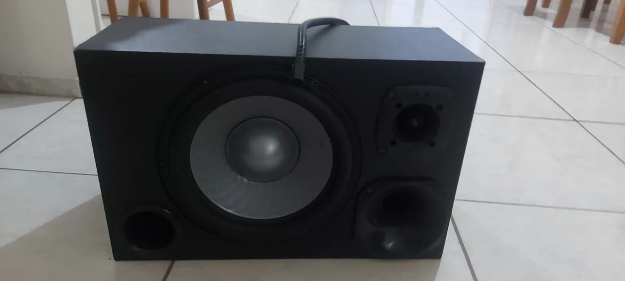 Caixa de Som Subwoofer
