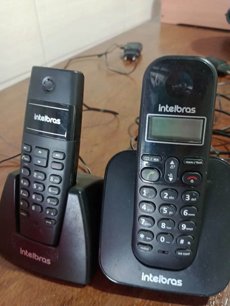 Telefone Intelbras seminovos kit com 2 sem fio ts40 e ts3110 identificar de chamada - Foto 5