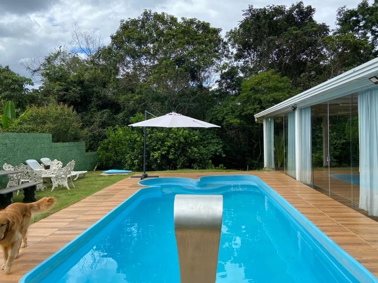 Casa para alugar em Condomínio