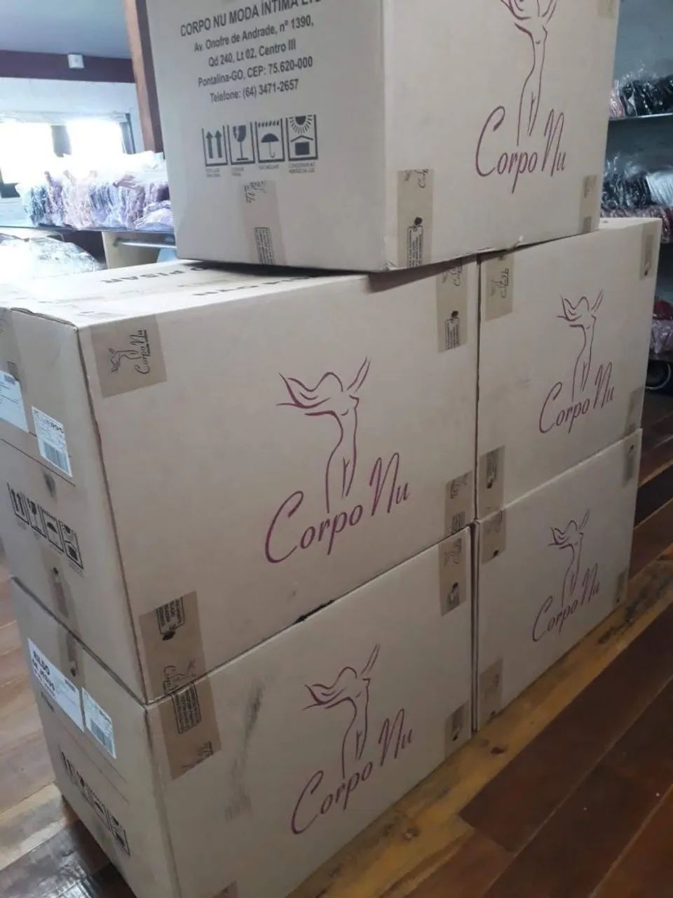 Caixa de papelão grande kit com 3 - Foto 2