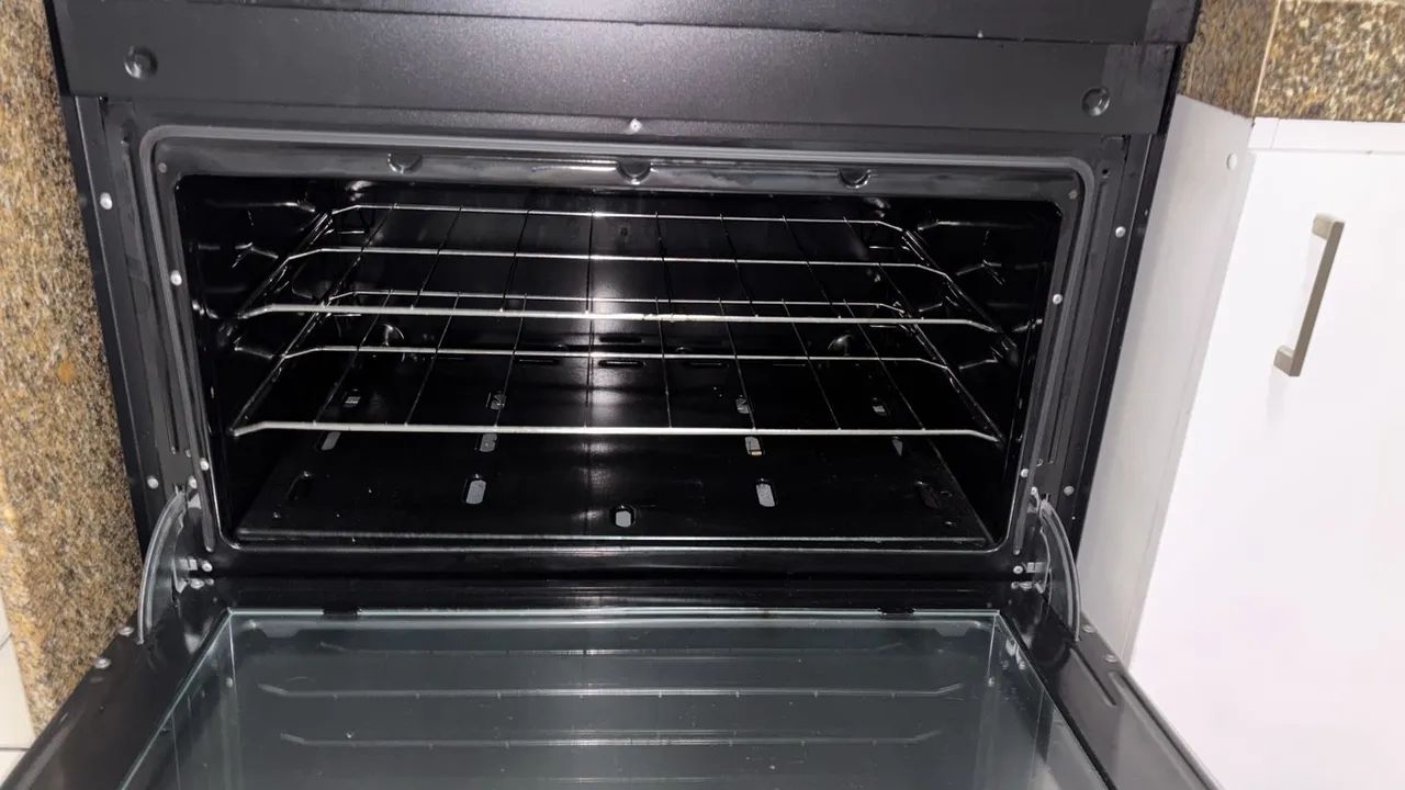 Fogao Atlas 5 bocas 1 ano de uso praticamente novo - Foto 3