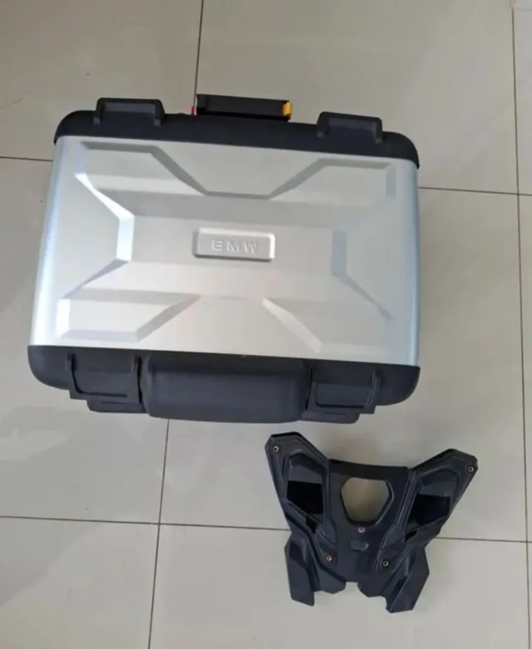 Baú Traseiro BMW + Suporte