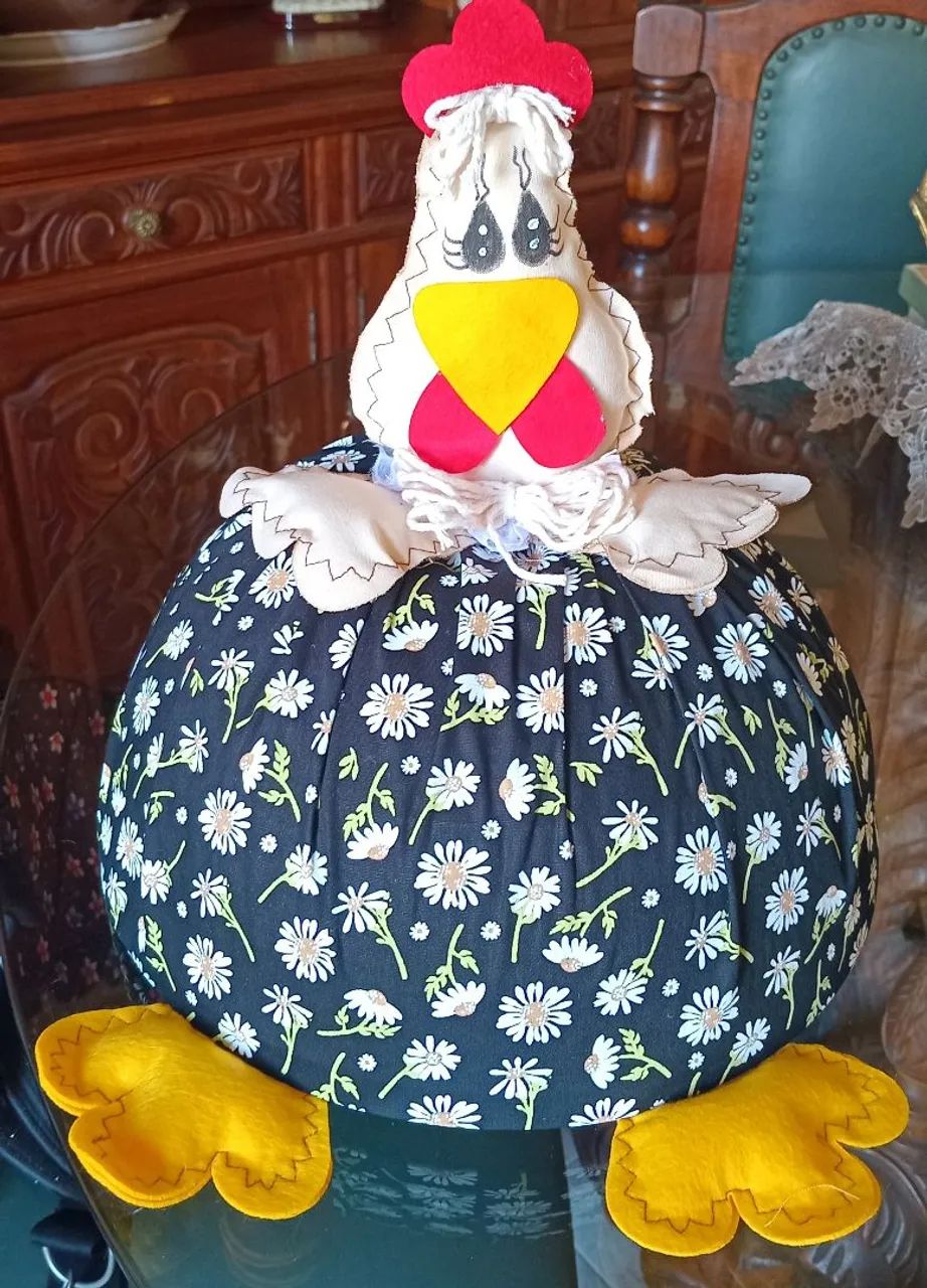 Cobre bolo e comida.
