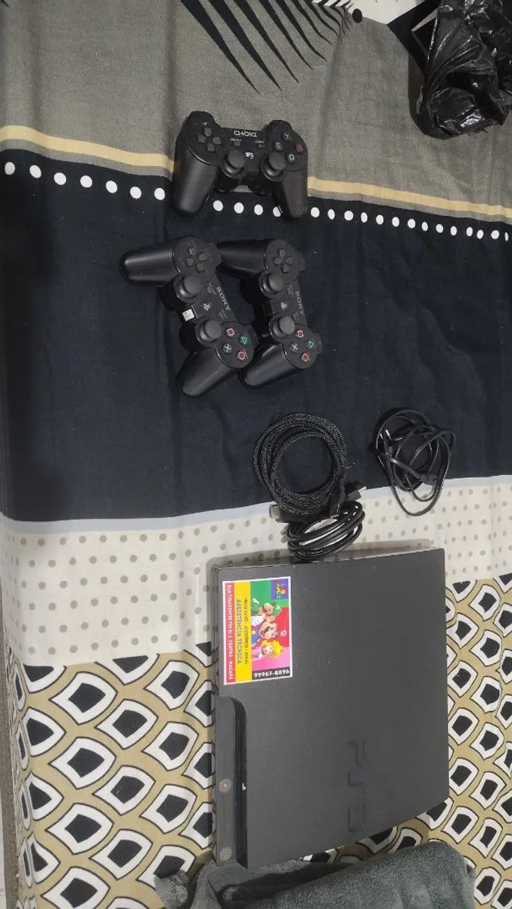 Playstation 3 Slim desbloqueado