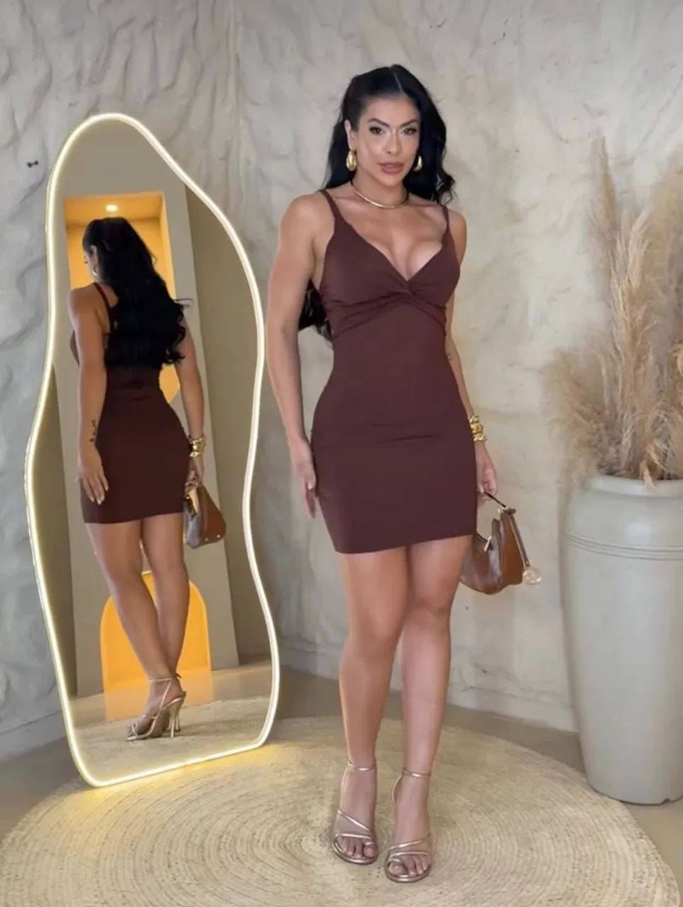 Lindos Vestidos Brilho e Poliamida - Foto 2