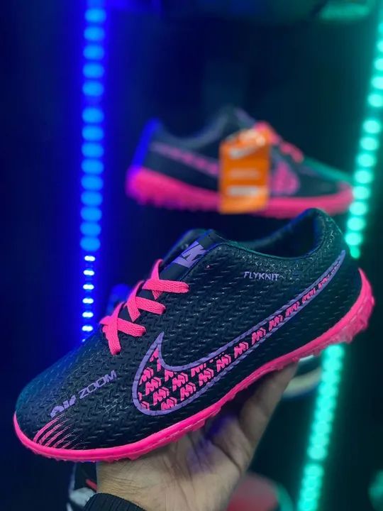 Chuteira Nike  Society Promoção - Foto 3