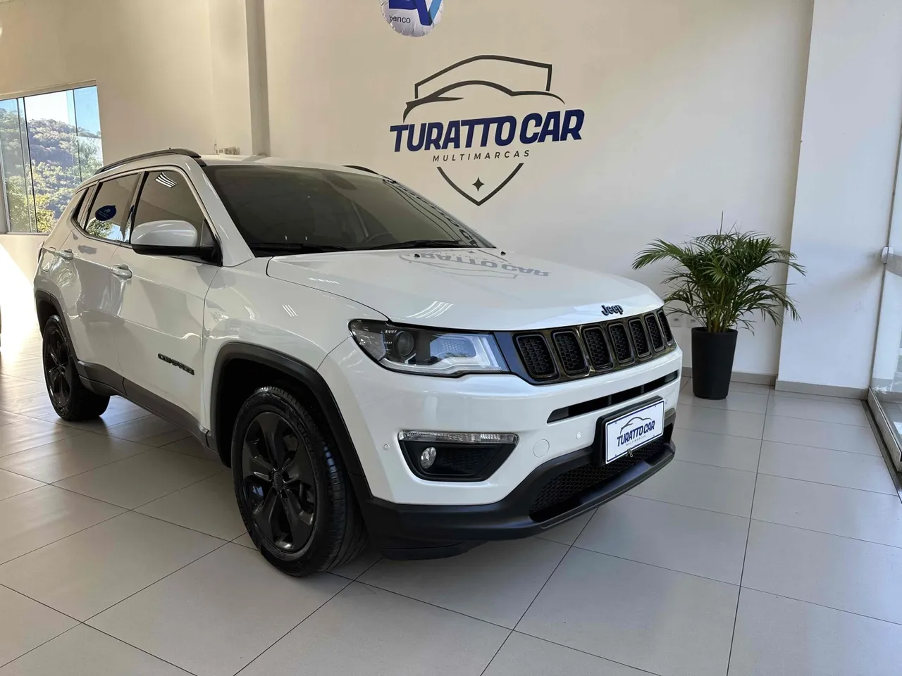 Jeep Compass 2018 2.0 16v flex longitude automático