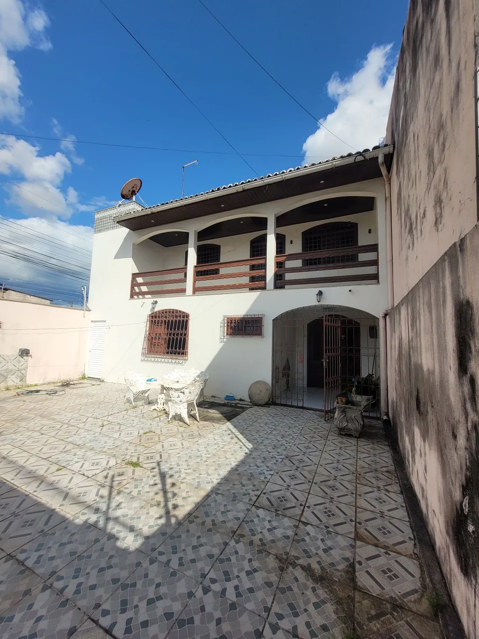 ALUGO CASA MOBILIADA NO COHATRAC V