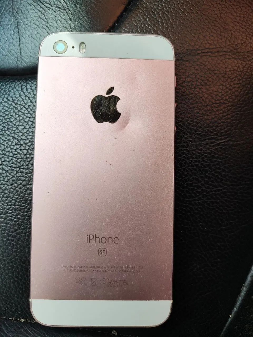 iPhone SE Rose Gold
