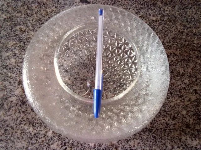 Combo Antigos De Lustres Globo De Vidro Canelado Dos Anos 80 - Foto 5