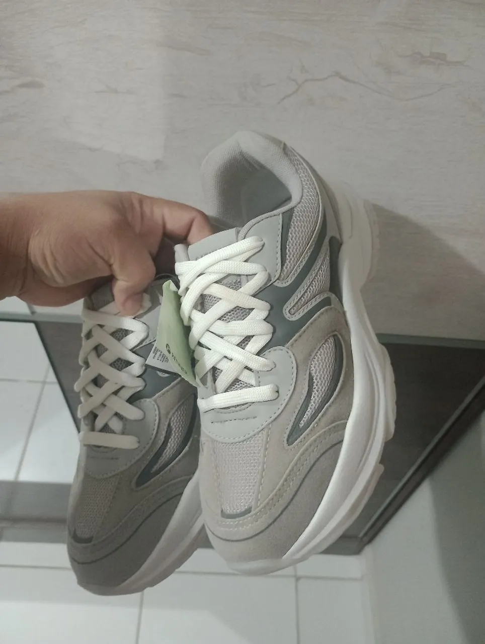 Tênis Casual Cinza