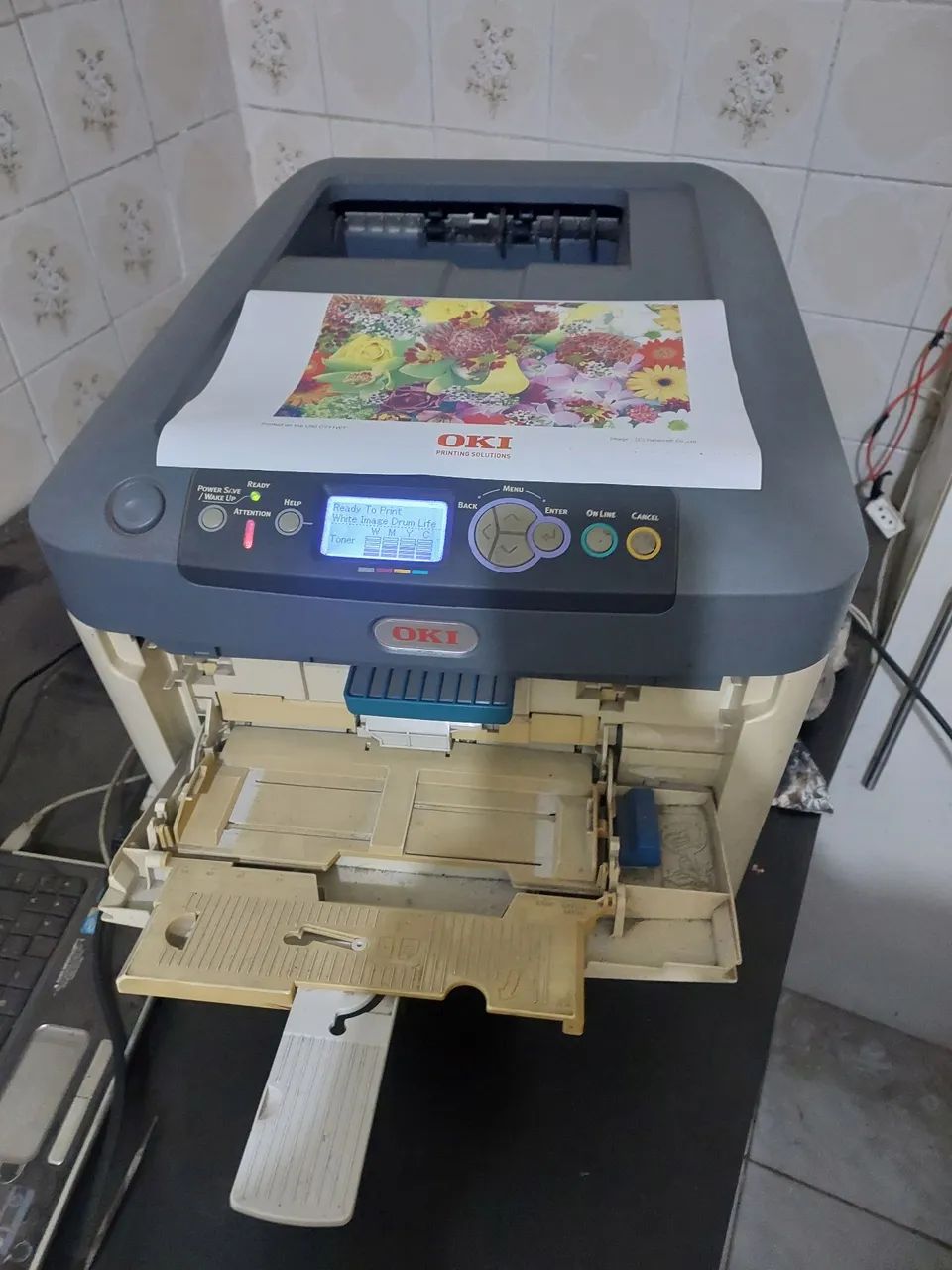 Impressora OKI C711WT - Foto 2