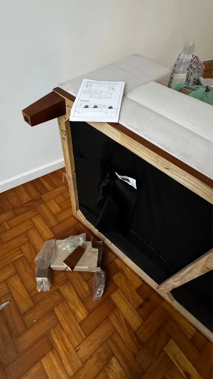 Sofa de linho com chaise - Foto 2