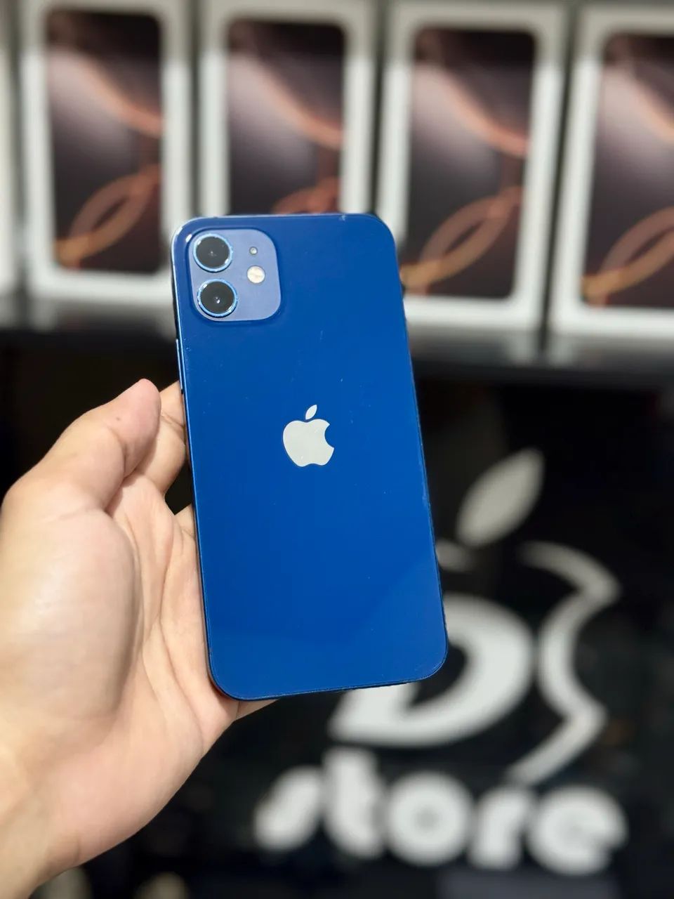 iPhone 12 azul 64gb - Celulares e Smartphones - Parquelândia