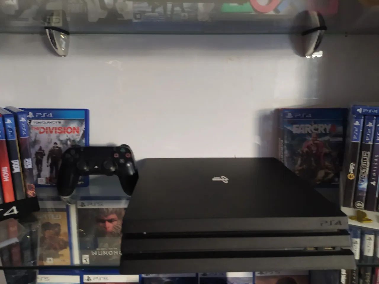 Playstation 4 PRO 1 TB  - Foto 2