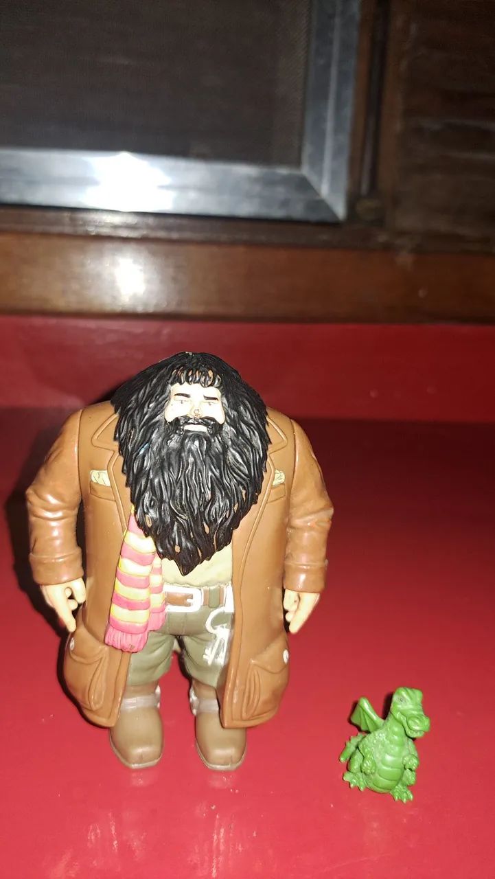Boneco rubéo hagrid - Foto 3