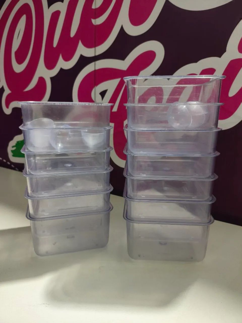 Potes em acrílico para açaí 