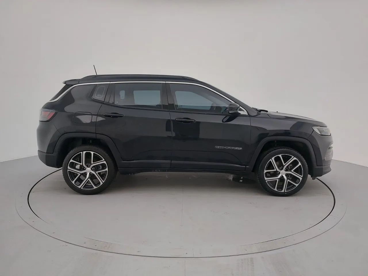 Jeep Compass LIMITED T270 1.3 TB 4x2 Flex Aut, foto 6 de 18