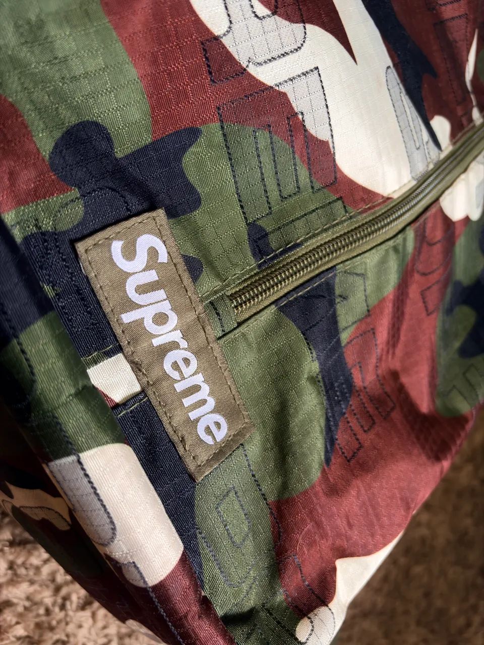 Mochila supreme  - Foto 2
