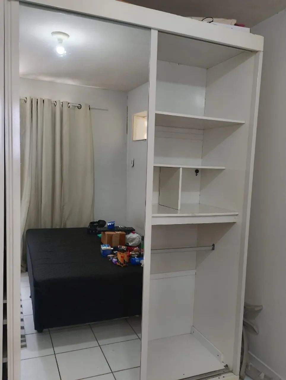 Guarda Roupa de Solteiro c/ espelho - Foto 2