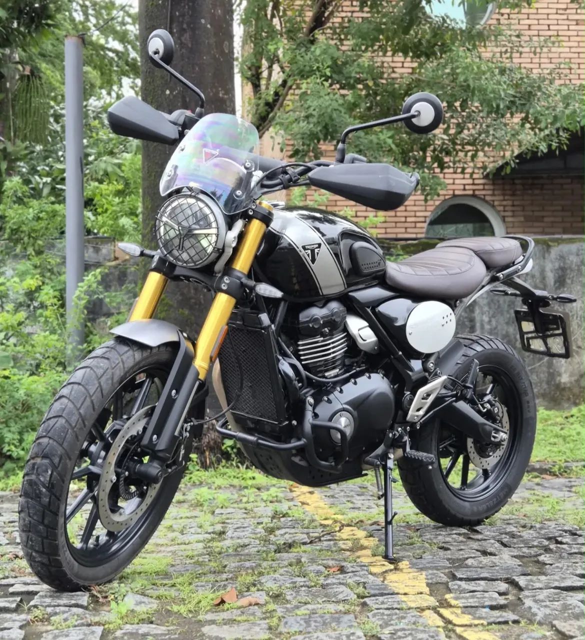 Triumph Scrambler 400x, em estado de zero!