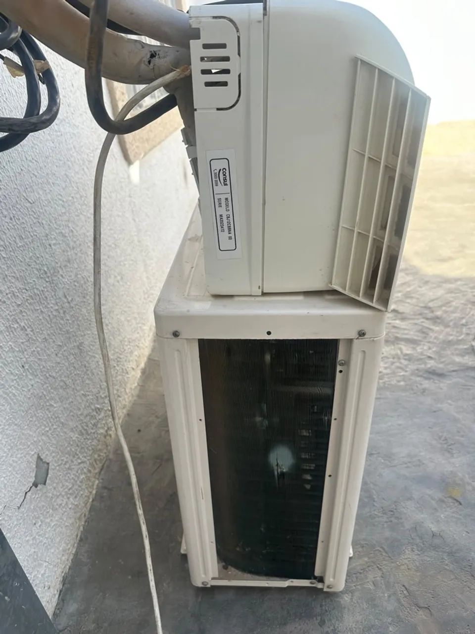 Ar-Condicionado Split Consul 12.000 BTUs - Com Defeito placa / Para Peças - Foto 3