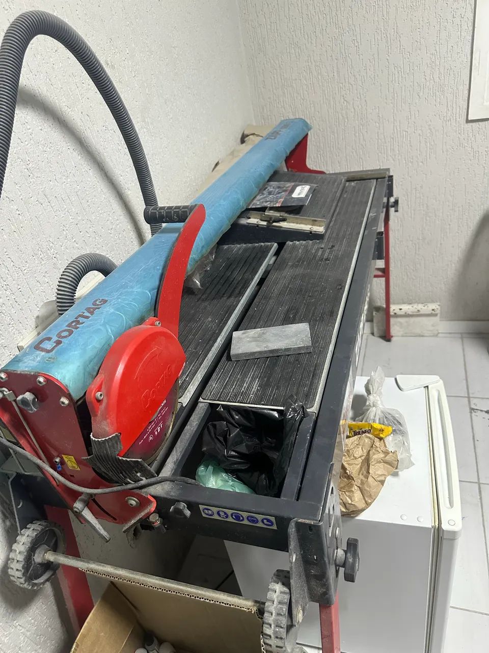 Porcelain Floor Cutting Machine, Electric Benchtop Model