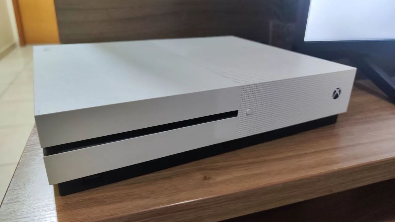 Xbox One S - Foto 3