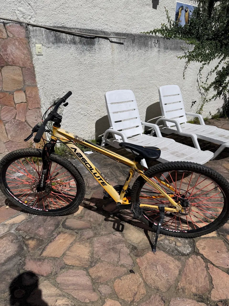 Vende-se bicicleta aro 29  - Foto 2