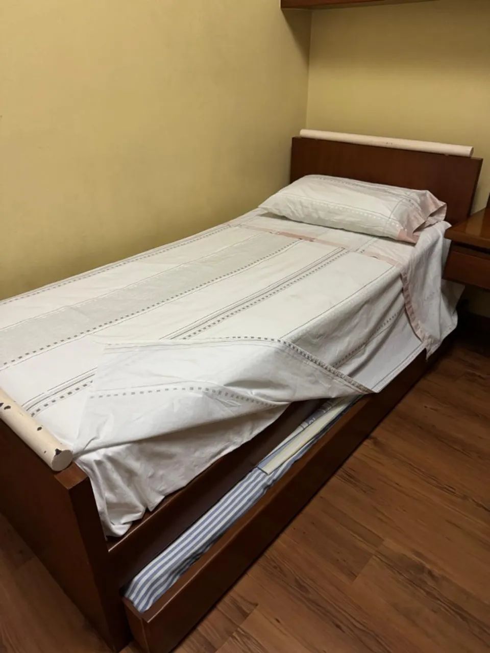 Bicama marcenaria com 2 colchões