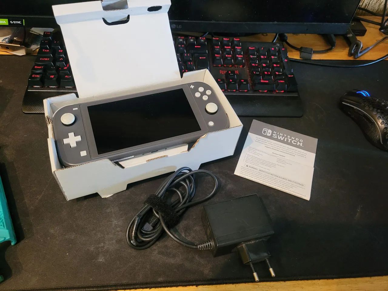 Nintendo Switch Lite desbloqueado 512GB - Foto 2