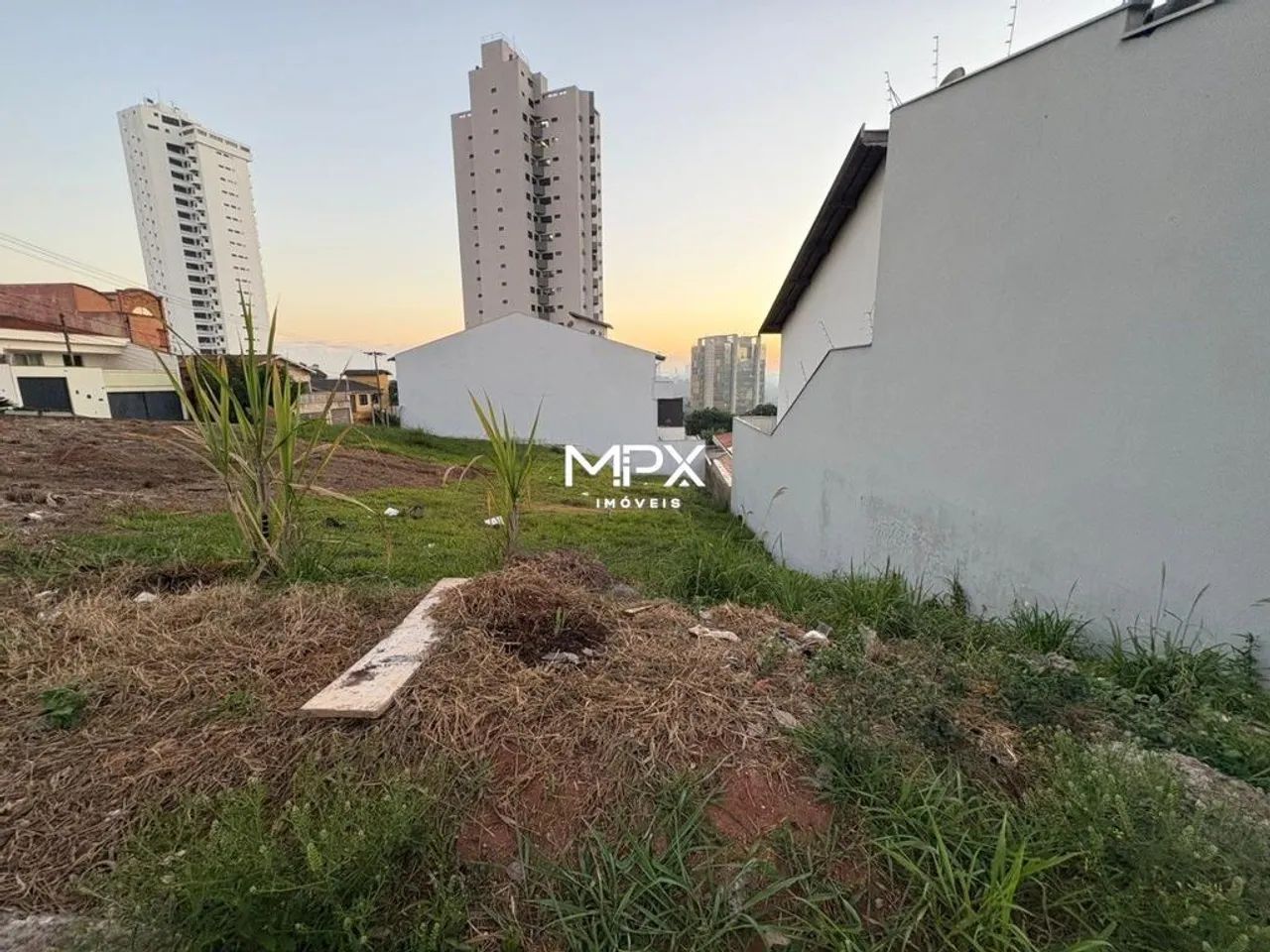 Terreno à venda em Piracicaba, Castelinho, com 180.01 m² - Foto 2