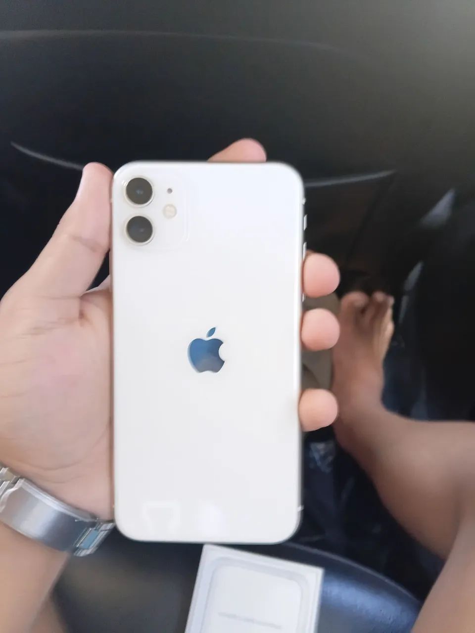 Iphone 11 128gb face id pegando, pegando tudo com caixa inclusa 2 meses de uso  - Foto 3