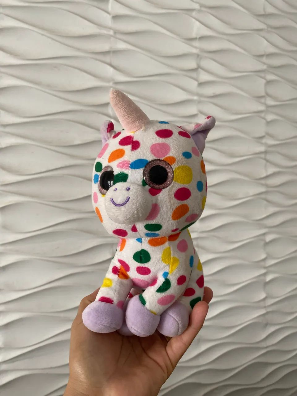 Unicórnio de pelúcia 