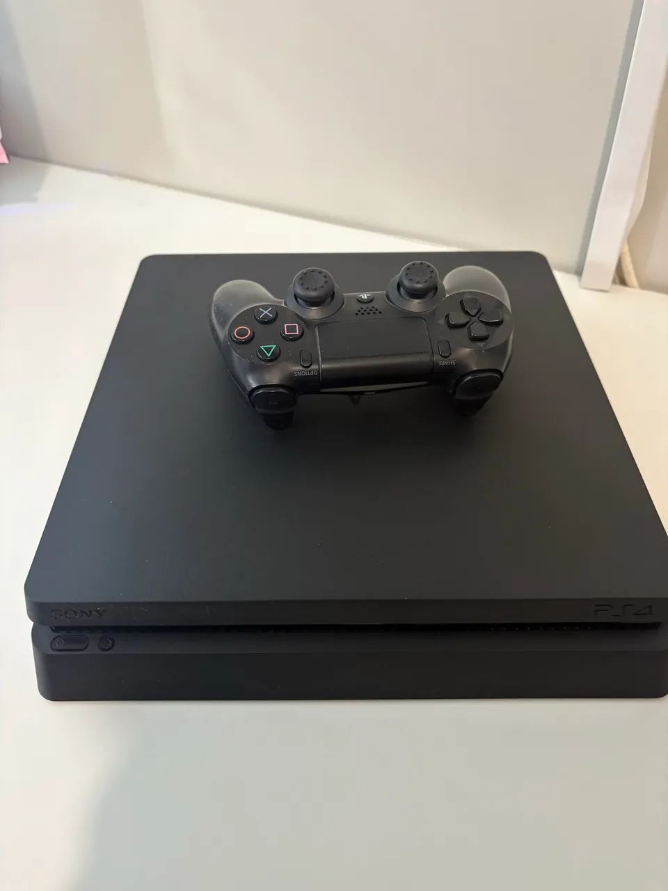 PS4 Slim