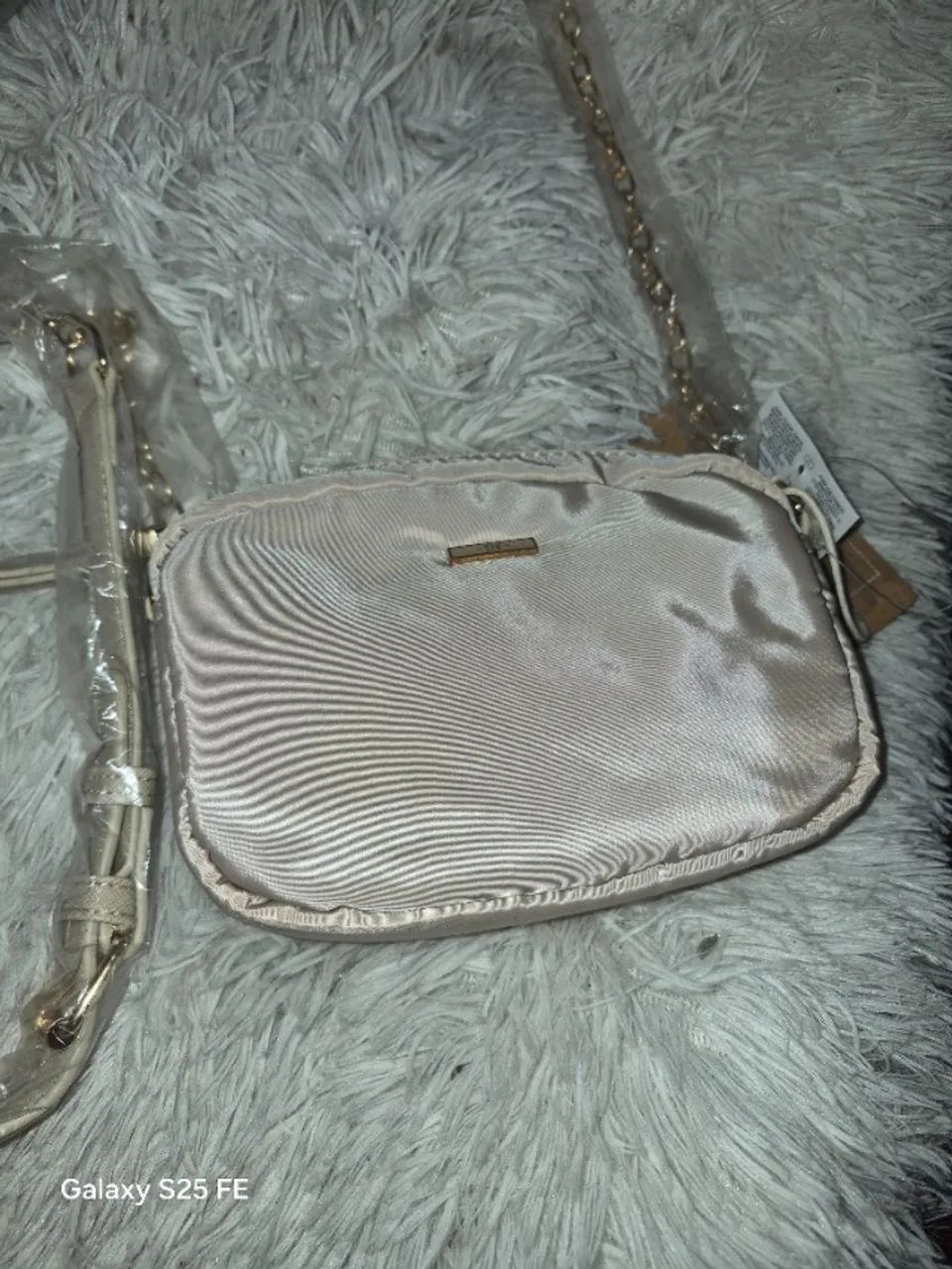 bolsa bege com coorrente - Foto 5