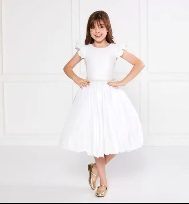 Vestido godê branco festa infantil com cinto perolado.  - Foto 2