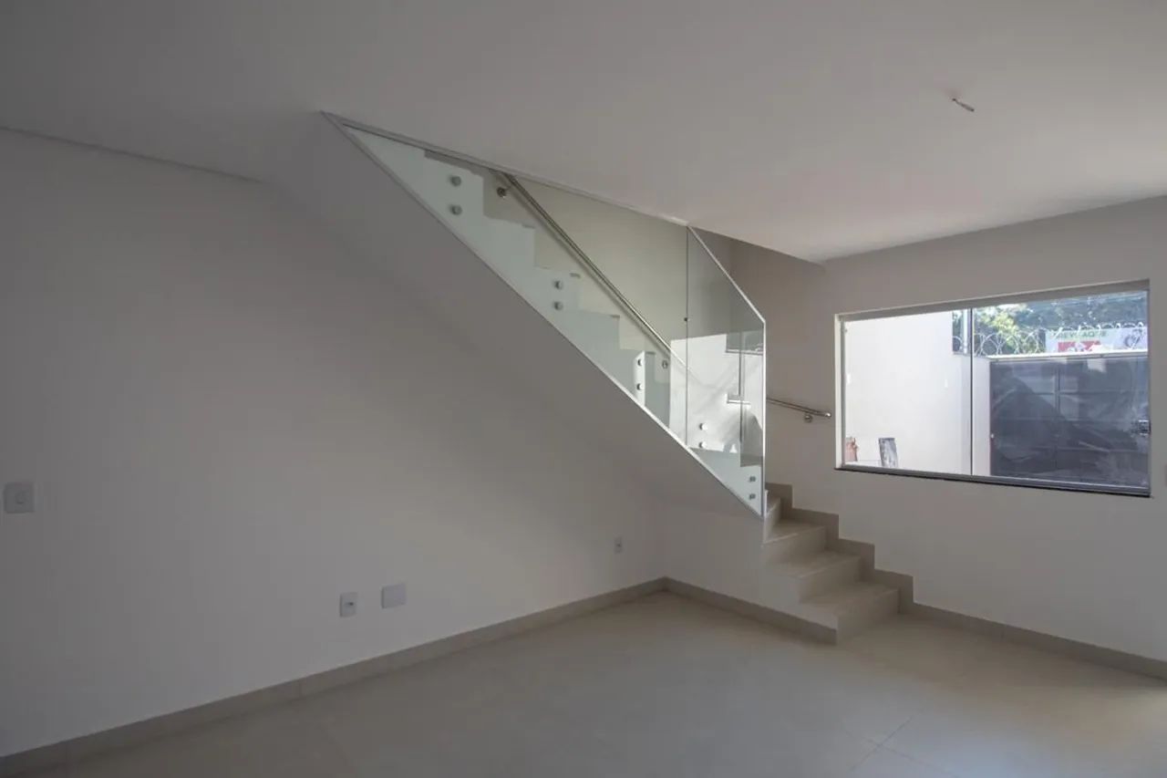 Casa à Venda - Nacional, 2 Quartos, 70 m2 - Foto 4