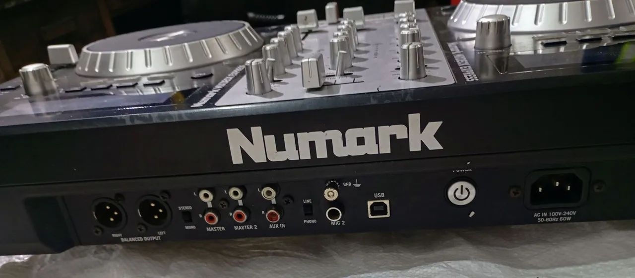 CONTROLADORA NÚMARK MIX DECK EXPRESS. - Foto 3