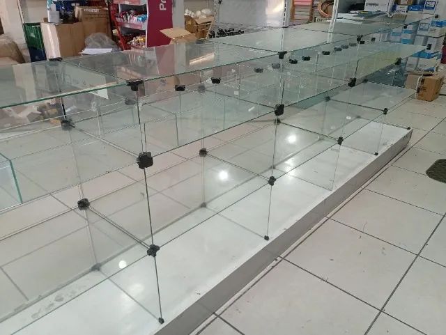 balcão expositor de vidro modulado em "L" - Foto 2