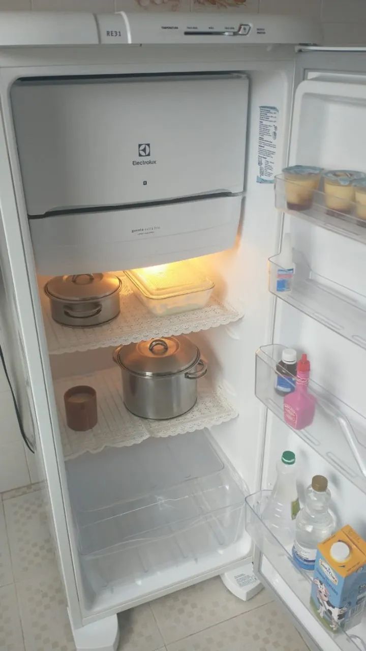 Geladeira Electrolux RE31
