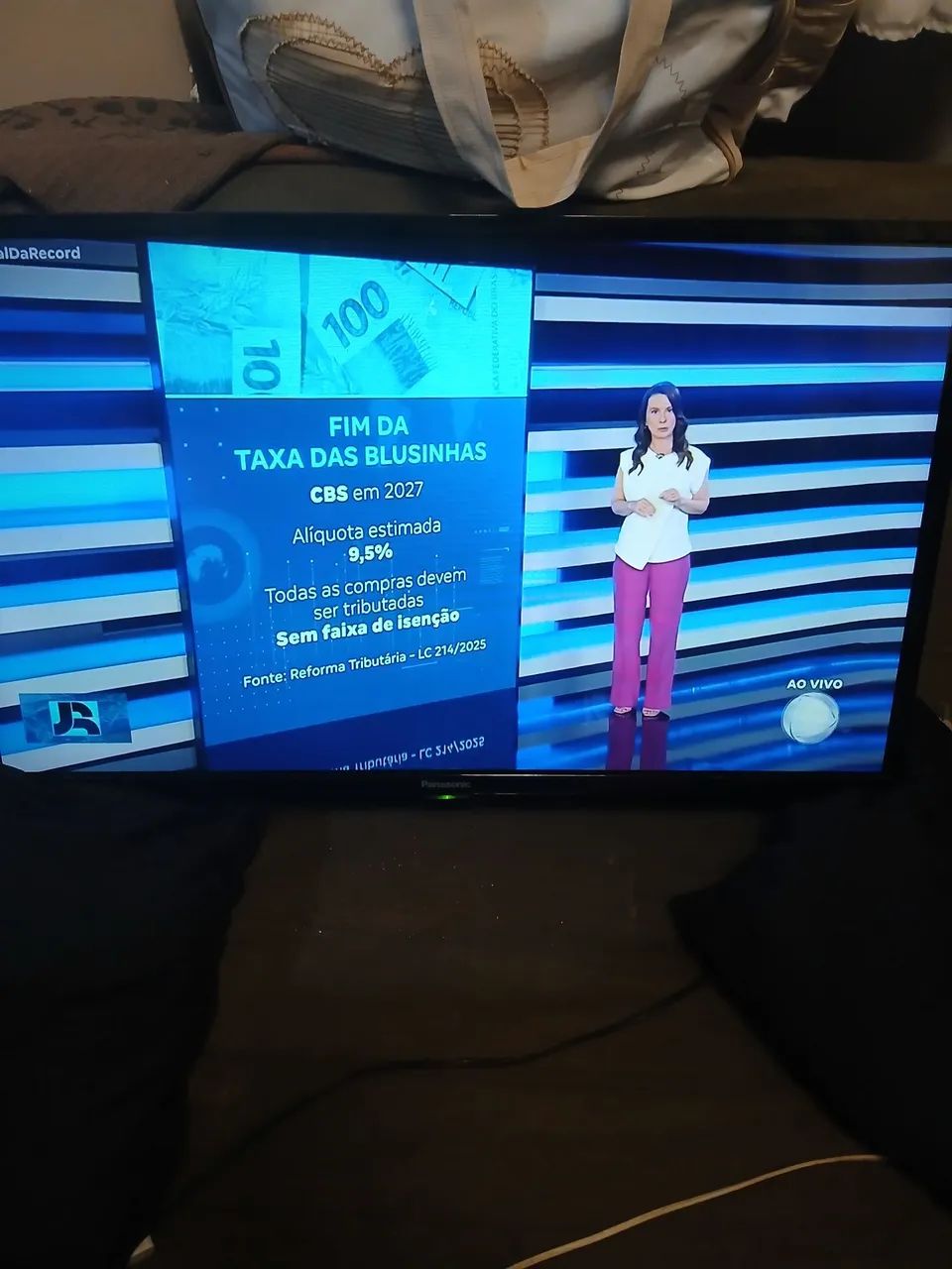 VENDO UM TV DE 32 SMART