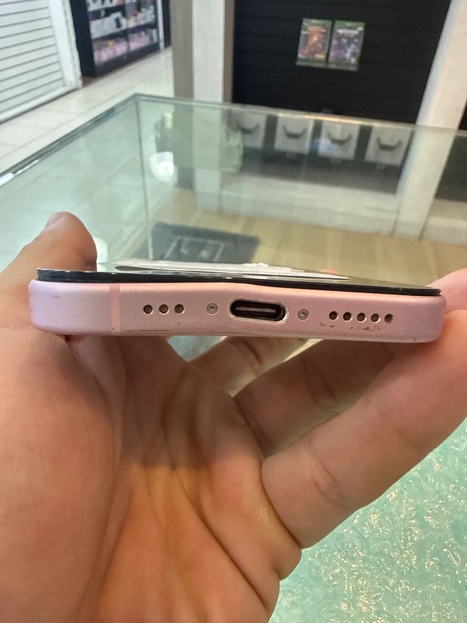 Iphone 15 128 Bateria 86% tela trocada - Foto 2