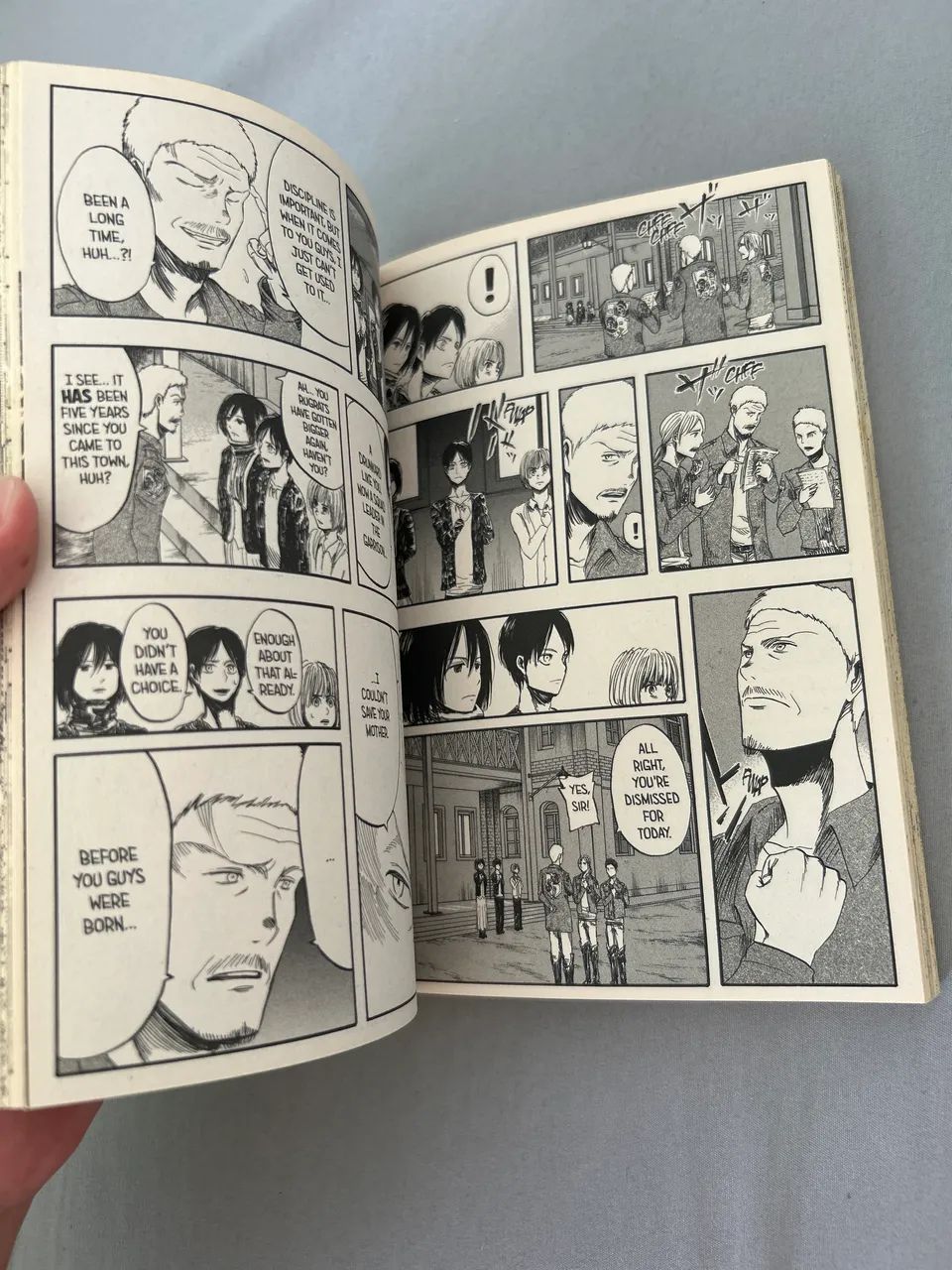 Mangá Attack on Titan(importado) - VOL 1 - Foto 3