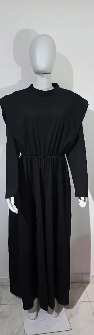 Macacão preto de manga comprida tamanho G